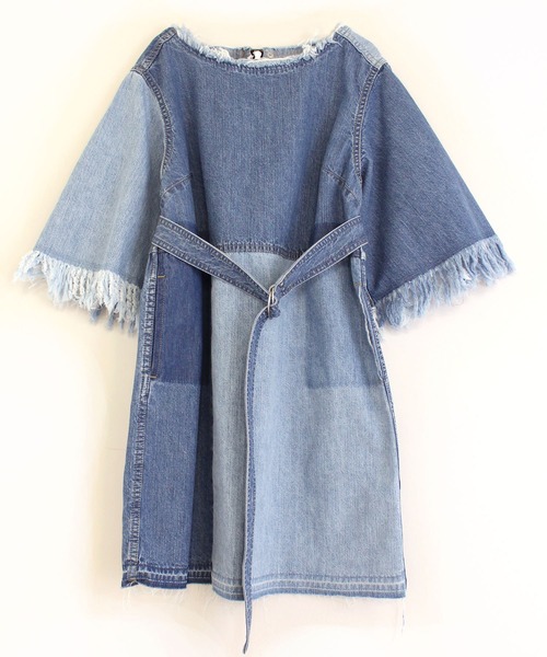 RNA（アールエヌエー）の「D1535 デニムＢＯＸワンピ（ワンピース・レディース・インディゴブルー/ケミカルウォッシュ・MEDIUM）」の11枚目の写真