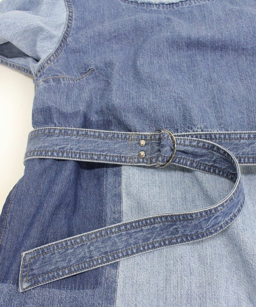 RNA（アールエヌエー）の「D1535 デニムＢＯＸワンピ（ワンピース・レディース・インディゴブルー/ケミカルウォッシュ・MEDIUM）」の7枚目の写真