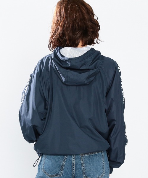tommy jeans(トミー ジーンズ)の「ロゴテープウィンドーブレーカー(ブルゾン・レディース・ホワイト/ピンク/ブルー・SMALL/MEDIUM/X-SMALL/LARGE)」の16枚目の写真