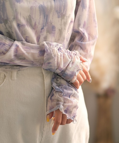 ＡＮＤＪ（アンドジェイ）の「ペイント柄メッシュシアートップス&キャミソール2点セット（Tシャツ/カットソー・レディース・パープル/グリーン・M）」の16枚目の写真