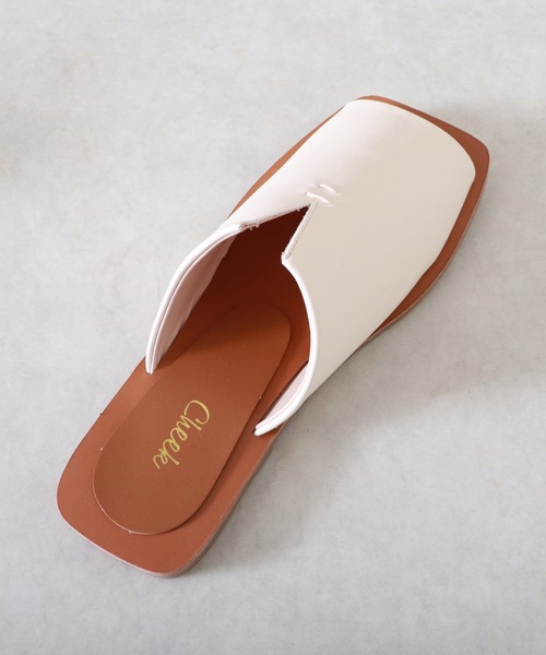 Cheek(チーク)の「【オンライン限定】スクエアフラットサンダル(サンダル・レディース・アイボリー/ベージュ・SMALL/MEDIUM/LARGE)」の17枚目の写真