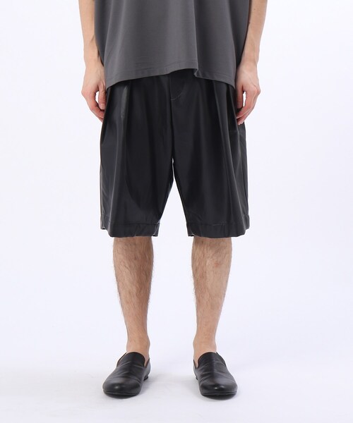 tk.TAKEO KIKUCHI（ティーケータケオキクチ）の「◆シンセティックレザーショーツ（ユニセックスアイテム）（その他パンツ・メンズ・ブラック系3・88/66）」の6枚目の写真
