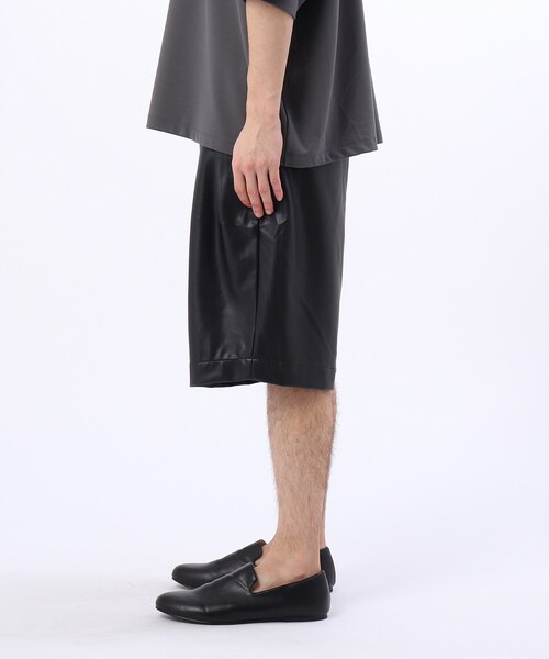 tk.TAKEO KIKUCHI（ティーケータケオキクチ）の「◆シンセティックレザーショーツ（ユニセックスアイテム）（その他パンツ・メンズ・ブラック系3・88/66）」の7枚目の写真