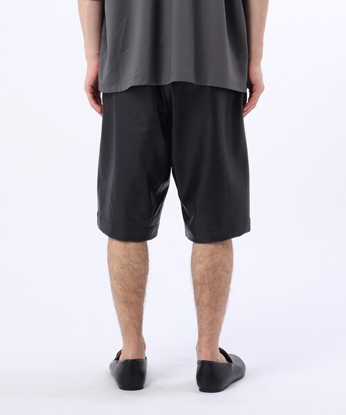 tk.TAKEO KIKUCHI（ティーケータケオキクチ）の「◆シンセティックレザーショーツ（ユニセックスアイテム）（その他パンツ・メンズ・ブラック系3・88/66）」の8枚目の写真