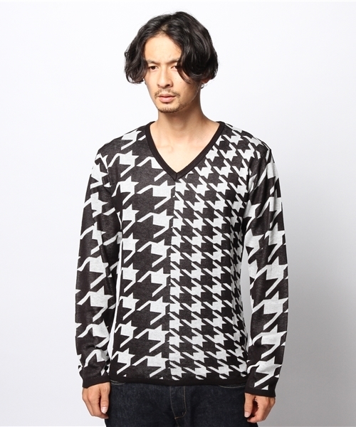 VENCEEXCHANGE（ヴァンスエクスチェンジ）の「Wネームクレイジーチドリニット（ニット/セーター・メンズ・ホワイト/ブルー・MEDIUM/LARGE）」の3枚目の写真