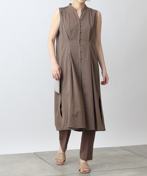 COLONY 2139（コロニートゥーワンスリーナイン）の「【WEB・一部店舗限定】麻調テーパードパンツ(セットアップ可)（その他パンツ・レディース・ブラック/ブラウン・MEDIUM/LARGE）」の4枚目の写真