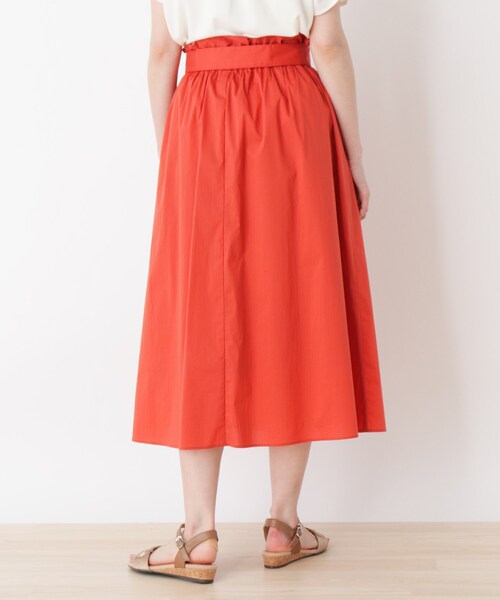 DRESKIP（ドレスキップ）の「◆ベルテッドタックフレアロングスカート（スカート・レディース・ダークオレンジ/ネイビー/サンドベージュ・02/03）」の6枚目の写真