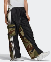 大人気☆最新☆アディダスレディース☆CARGO PANTS☆選べる２色 大人気 ☆adidas☆ DENIM CARGO ジーンズ ワイドパンツ 2色