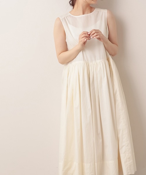 PUAL CE CIN（ピュアルセシン）の「ペーパー加工ワンピース（ワンピース・レディース・ホワイト/ブラック/ナチュラル・FREE）」の3枚目の写真