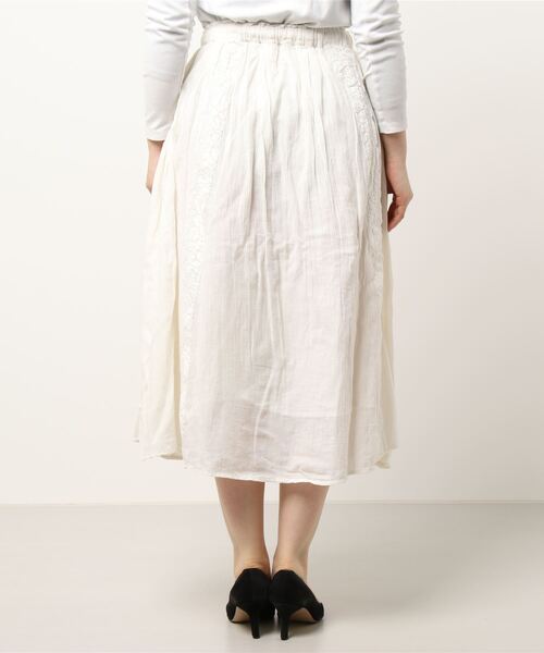 Samansa Mos2（サマンサ モスモス）の「綿麻楊柳レーススカート（スカート・レディース・ブラック/オフホワイト/ブルー・ﾌﾘ-）」の5枚目の写真