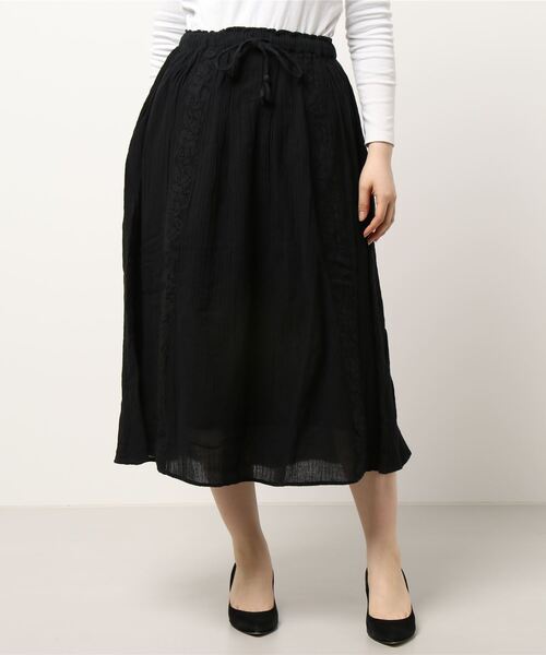 Samansa Mos2（サマンサ モスモス）の「綿麻楊柳レーススカート（スカート・レディース・ブラック/オフホワイト/ブルー・ﾌﾘ-）」の7枚目の写真