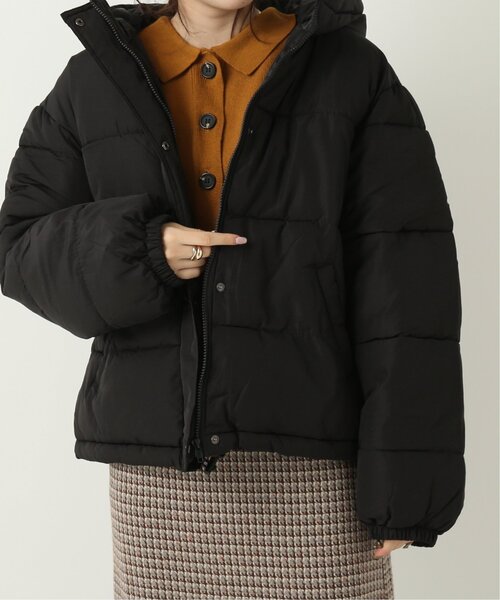 RAY CASSIN（レイカズン）の「ボリュームフェイクダウン（ダウンジャケット/コート・レディース・ブラック/ブラウン/キナリ・FREE）」の3枚目の写真