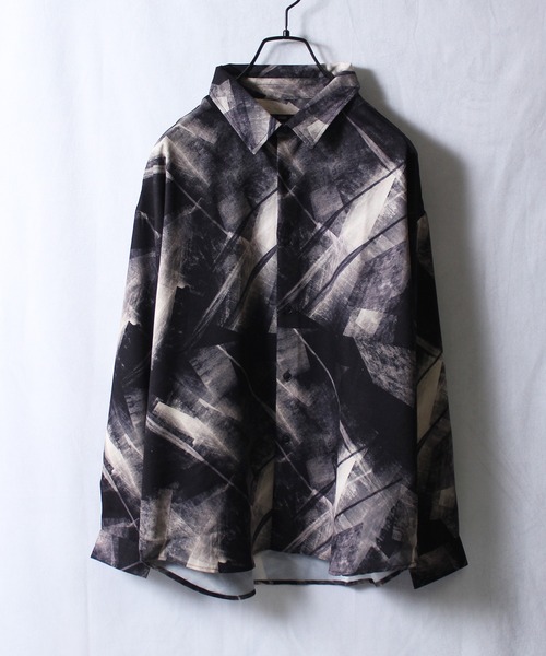 yield(イールド)の「【ciao】総柄 トロミ 長袖 ルーズシルエット ロングスリーブ オーバーサイズシャツ/柄シャツ 227-50(211-50)(シャツ/ブラウス・メンズ・ブルー/ブラウン/ブラック/キャメル/ブルー系2/ブラック系2/ホワイト/グレー/ベージュ系2/ダークブラウン/ブラック系3/ブラック系4/グレー系2/ブラウン系2/ブラウン系3/ブラウン系4/ベージュ/ホワイト系4/ホワイト系5/アイボリー/ブラック系8/ブラック系6/ブラック系7/ホワイト系2/グレー系3/ブラック系5/ネイビー/ホワイト系3/ライトグレー/グレー系4・M/L)」の9枚目の写真