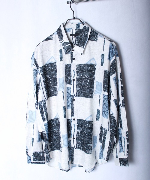 yield(イールド)の「【ciao】総柄 トロミ 長袖 ルーズシルエット ロングスリーブ オーバーサイズシャツ/柄シャツ 227-50(211-50)(シャツ/ブラウス・メンズ・ブルー/ブラウン/ブラック/キャメル/ブルー系2/ブラック系2/ホワイト/グレー/ベージュ系2/ダークブラウン/ブラック系3/ブラック系4/グレー系2/ブラウン系2/ブラウン系3/ブラウン系4/ベージュ/ホワイト系4/ホワイト系5/アイボリー/ブラック系8/ブラック系6/ブラック系7/ホワイト系2/グレー系3/ブラック系5/ネイビー/ホワイト系3/ライトグレー/グレー系4・M/L)」の16枚目の写真