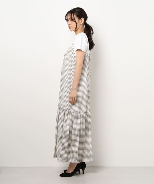 archives（アルシーヴ）の「チェックティアードキャミワンピース（ワンピース・レディース・オレンジ/グリーン/オフホワイト・MEDIUM）」の12枚目の写真