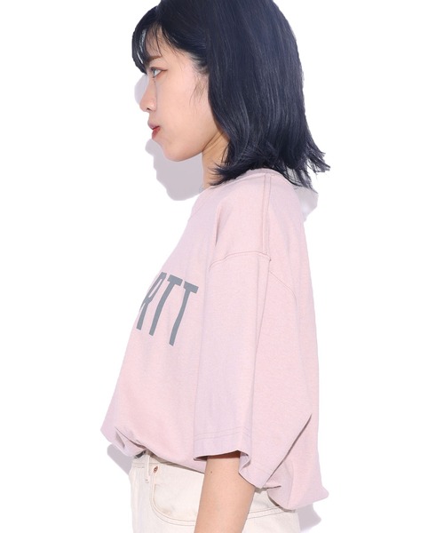 Carhartt(カーハート)の「Carhartt/カーハート Loose Fit Heavyweight Shot-Sleeve Block Logo Graphic Tshirt Tシャツ(Tシャツ/カットソー・メンズ・スモークピンク/グレー・XL/XXL/L)」の5枚目の写真
