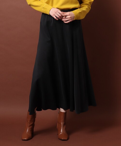 DRESSTERIOR（ドレステリア）の「◆【otonaMUSE11月号掲載】フィブリルナローフレアスカート（スカート・レディース・ブラック/グリーン/アイボリー/ベージュ・34/36/38/40）」の19枚目の写真