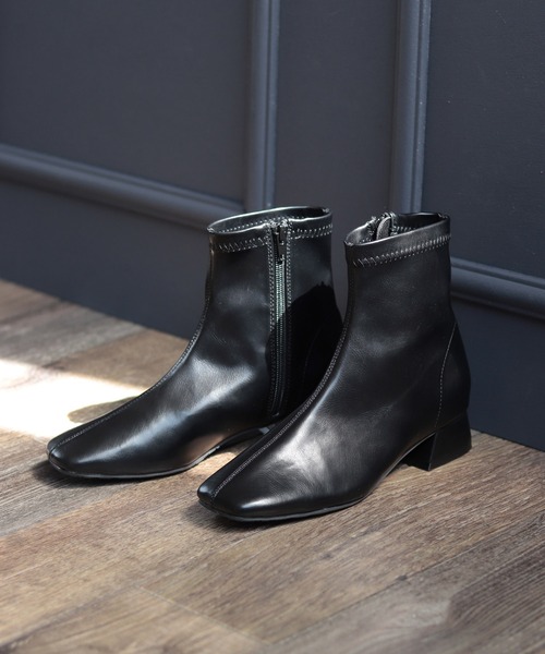 SESTO（セスト）の「スクエアトゥローヒールストレッチショートブーツ（ブーツ・レディース・ブラック/ダークブラウン/アイボリー/ブラック系その他・LL/3L/S/M/L）」の21枚目の写真