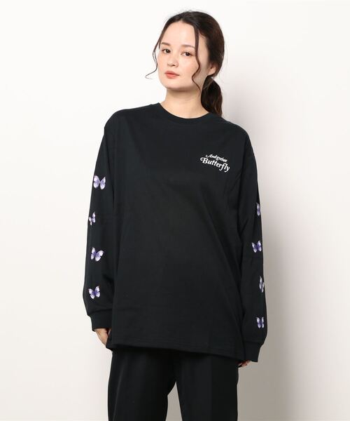ANDGEEBEE(アンジービー)の「UNISEX バタフライロンT(Tシャツ/カットソー・レディース・ブラック/ホワイト・MEDIUM)」の9枚目の写真