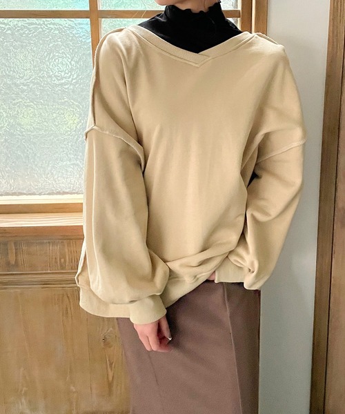 JUNOAH（ジュノア）の「前後2WAYリボンスウェットトップス（スウェット・レディース・ブラック/ベージュ/ブラウン/グレー/ブルー/ホワイト系その他/ピンク系その他/テラコッタ・FREE）」の12枚目の写真