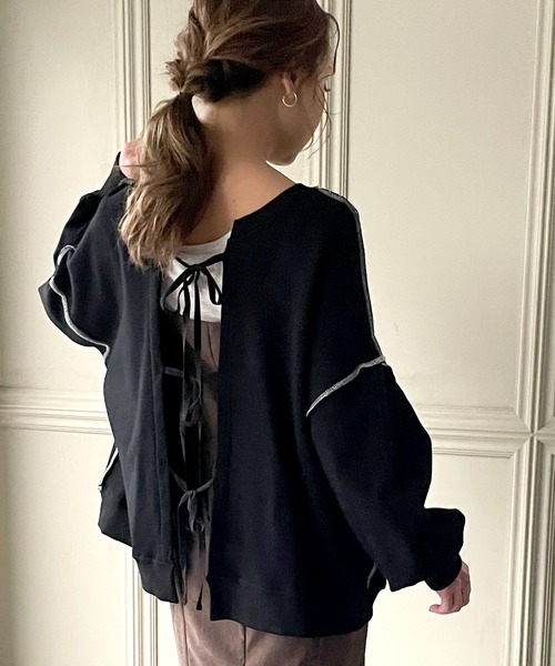 JUNOAH（ジュノア）の「前後2WAYリボンスウェットトップス（スウェット・レディース・ブラック/ベージュ/ブラウン/グレー/ブルー/ホワイト系その他/ピンク系その他/テラコッタ・FREE）」の19枚目の写真