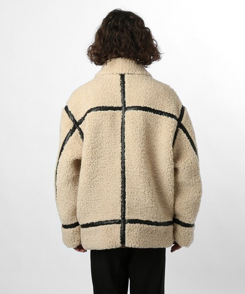 tk.TAKEO KIKUCHI（ティーケータケオキクチ）の「◆B-3カーリーボアブルゾン（ブルゾン・メンズ・ライトベージュ/ブラック・02/66/03）」の7枚目の写真