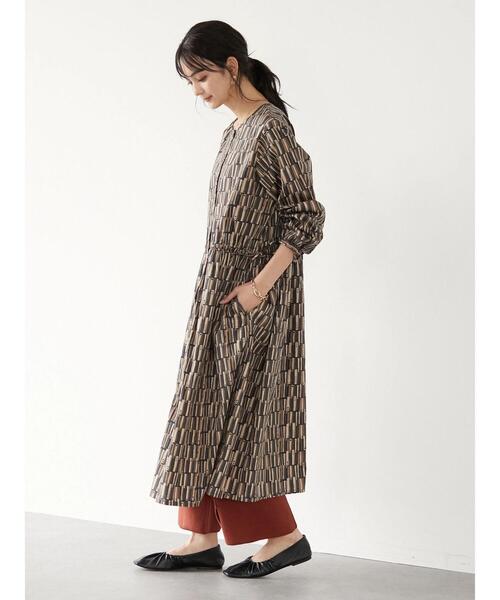 CRAFT STANDARD BOUTIQUE(クラフトスタンダードブティック)の「ミラノリブフレアパンツ *(その他パンツ・レディース・ブラック/キャメル/グレイッシュベージュ/テラコッタ・M/L)」の22枚目の写真