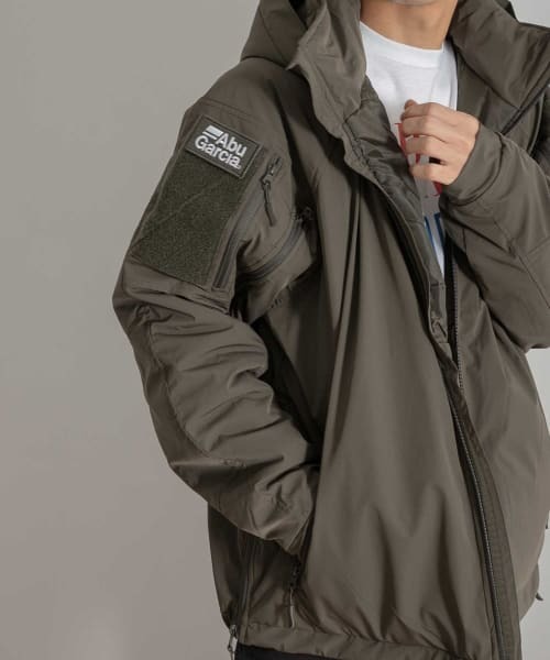 ABU GARCIA(アブ・ガルシア)の「Abu Garcia x is-ness CLOUD PADDING JACKET(ダウンベスト・メンズ・ブラック/オリーブ・X-LARGE/MEDIUM/LARGE)」の13枚目の写真