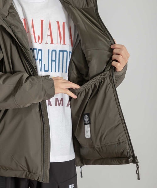 ABU GARCIA(アブ・ガルシア)の「Abu Garcia x is-ness CLOUD PADDING JACKET(ダウンベスト・メンズ・ブラック/オリーブ・X-LARGE/MEDIUM/LARGE)」の19枚目の写真