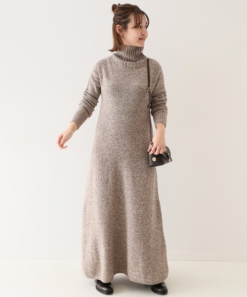 SLOBE IENA(スローブイエナ)の「CASADELタートルフレアワンピース◆(ワンピース・レディース・ブラック/ベージュ/ブラウン・38/36)」の19枚目の写真