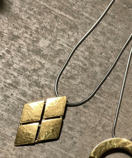 NOLLEY’S(ノーリーズ)の「【MARJORIE BAER/マジョリーベア】 ひし形ヘッドネックレス(ネックレス・レディース・マルチ・FREE)」の1枚目の写真