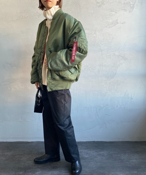 ※ALPHA（アルファ）の「[ALPHA/アルファ] MA-1 ナイロンミリタリージャケット（MA-1・レディース・オリーブ/ブラック・M/L）」の17枚目の写真