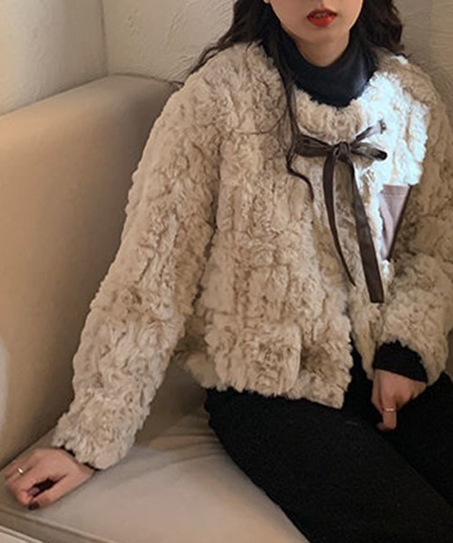 FRP（エフアールピー）の「YUGA フェイクファー　ボア　 ジャケットコート（ブルゾン・レディース・ホワイト・M/L）」の17枚目の写真