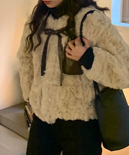 FRP（エフアールピー）の「YUGA フェイクファー　ボア　 ジャケットコート（ブルゾン・レディース・ホワイト・M/L）」の22枚目の写真