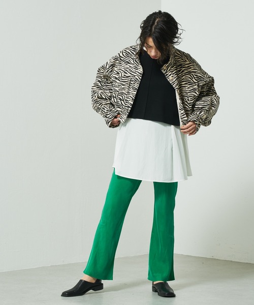 Lui's(ルイス)の「バイアスフレアイージーパンツ(スラックス・レディース・ブラック/ピンク/グリーン・FREE)」の5枚目の写真