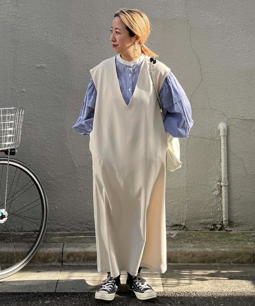 Doux archives(ドゥアルシーヴ)の「【web限定】Vネックカフタンワンピース(ワンピース・レディース・ブラック/ベージュ/イエロー・FREE)」の19枚目の写真