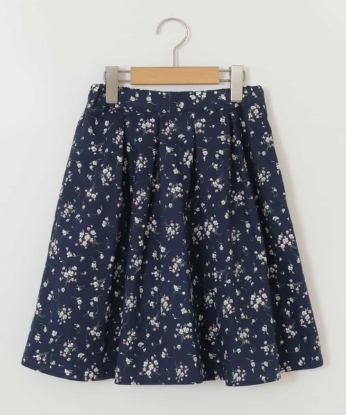 a.v.v（アーヴェヴェ）の「[100-130]タックフレアスカート（スカート・キッズ・ブルー/ライトパープル/ブラック/ネイビー/クリーム/ミント/ホワイト/ライトブルー・130/110/100/120）」の12枚目の写真