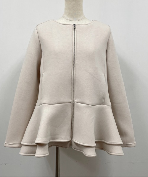 PICCIN（ピッチン）の「ボンディングペプラムジャケット（ノーカラージャケット・レディース・ブラック/オフホワイト・M/L）」の6枚目の写真