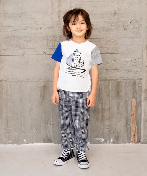 RAGMART（ラグマート）の「配色切り替えプリントTシャツ（Tシャツ/カットソー・キッズ・カーキ/オフホワイト・100cm/130cm/120cm）」の3枚目の写真