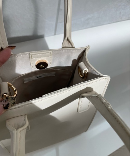 y/m by misato(イムバイミサト)の「クリアトートセットショルダーBAG(ショルダーバッグ・レディース・ブラウン/アイボリー・FREE)」の4枚目の写真