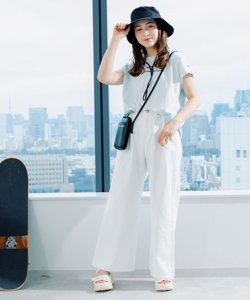 repipi armario（レピピ アルマリオ）の「☆champion×repipi☆ロゴシシュウフレンチスリーブTシャツ（Tシャツ/カットソー・キッズ・サックスブルー/アイボリー/スミクロ・SMALL/MEDIUM/LARGE）」の20枚目の写真