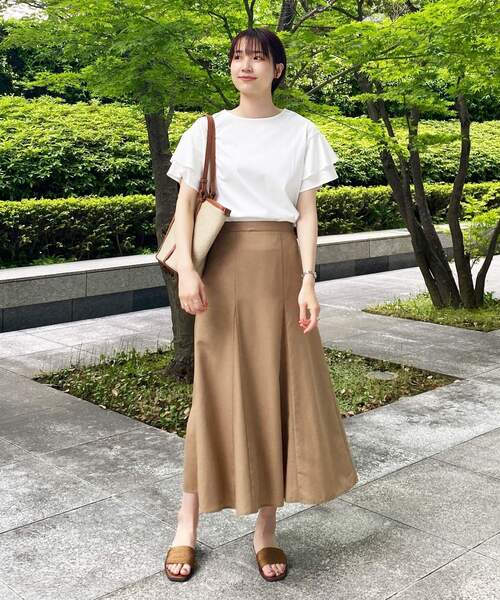 OPAQUE.CLIP（オペークドットクリップ）の「◆アイスクリアコットン ペタルスリーブカットソー【WEB限定サイズ】（Tシャツ/カットソー・レディース・ホワイト系/ブラック/マスタード/ブラウン系その他・36/38/40/42）」の19枚目の写真