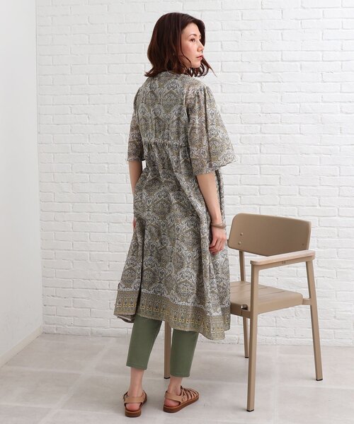 SHOO・LA・RUE（シューラルー）の「◆【INDIA】パネル柄ピンタックワンピース（ワンピース・レディース・ブルー系/イエロー系・02/03/04）」の15枚目の写真