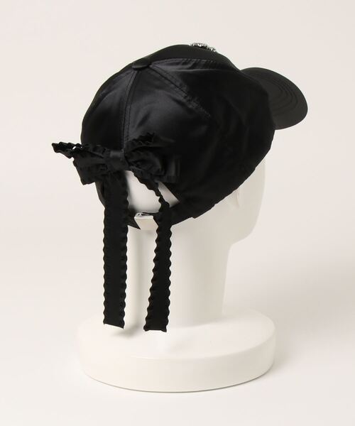 SPINNS（スピンズ）の「ビジュー付き　サテンバックリボンキャップ（キャップ・レディース・ブラック・ONESIZE）」の8枚目の写真