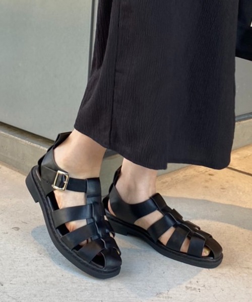 one after another NICE CLAUP(ワンアフターアナザーナイスクラップ)の「グルカサンダル(サンダル・レディース・アイボリー/ブラック・SMALL/MEDIUM/LARGE)」の1枚目の写真