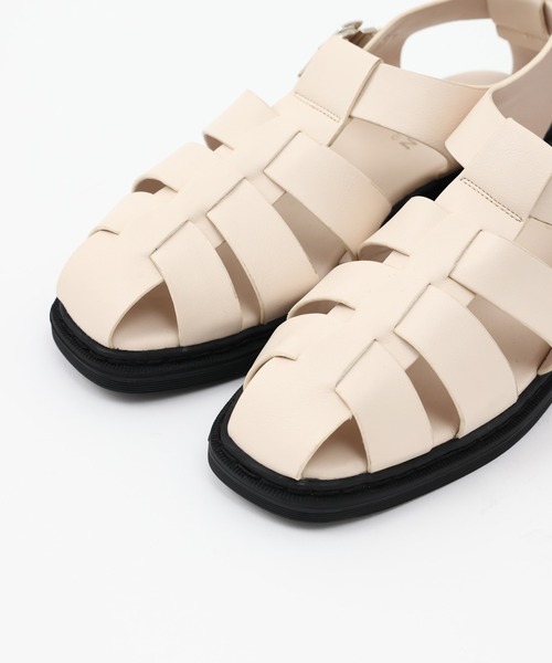 one after another NICE CLAUP(ワンアフターアナザーナイスクラップ)の「グルカサンダル(サンダル・レディース・アイボリー/ブラック・SMALL/MEDIUM/LARGE)」の13枚目の写真