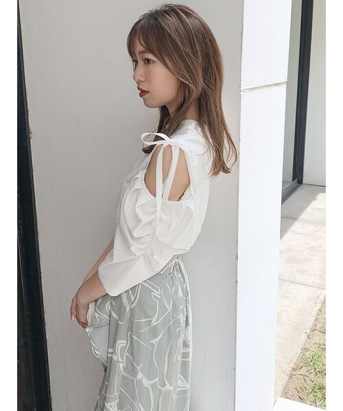 dazzlin（ダズリン）の「ショルダー2WAYギャザートップス（Tシャツ/カットソー・レディース・パープル/オフホワイト/ベージュ・FREE）」の18枚目の写真