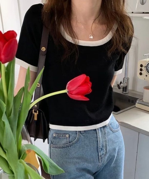 Vipoa（ヴィポア）の「バイカラークロップドニットトップス（Tシャツ/カットソー・レディース・ホワイト/ブラック/ピンク/アイボリー/ライトイエロー/ブルー・FREE）」の22枚目の写真