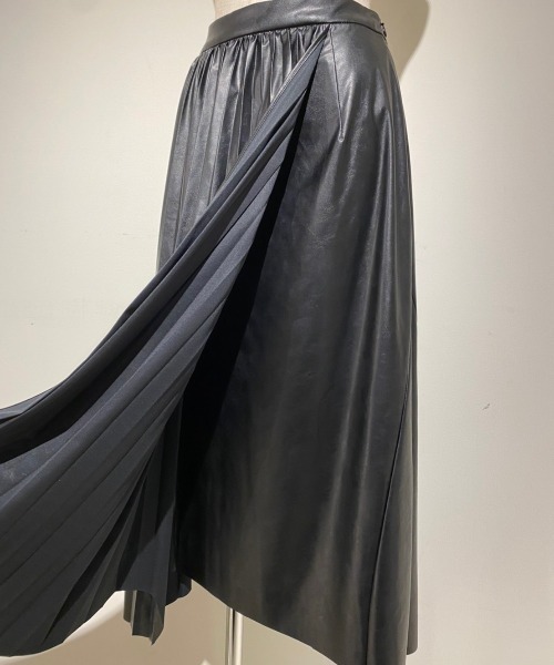 ADDICT NOIR（アディクトノアー）の「ADDICT NOIR/アディクト ノアー/Pleats Skirt（スカート・レディース・ブラック・F）」の9枚目の写真