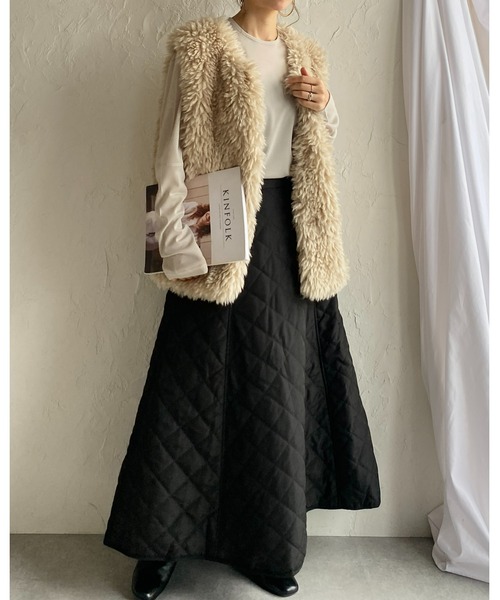 She's Closet(シーズクローゼット)の「Aラインボリュームフレアキルティングロングキルトスカート(スカート・レディース・ブラック/アイボリー/ベージュ/カーキ・FREE)」の11枚目の写真